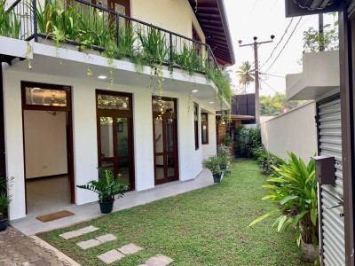 Brand New House for Sale in Thalawathugoda!