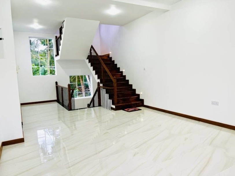 Brand New Luxury 03 Storey House For Sale In Thalawathugoda-16