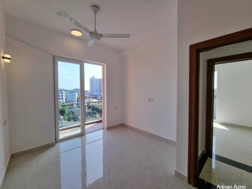 HIGH-QUALITY 3 Bedroom APARTMENT for SALE in DEHIWALA-8