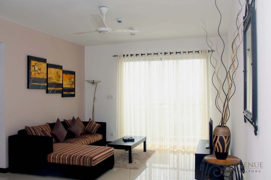 On320 | Apartment for Rent in Colombo 02-1