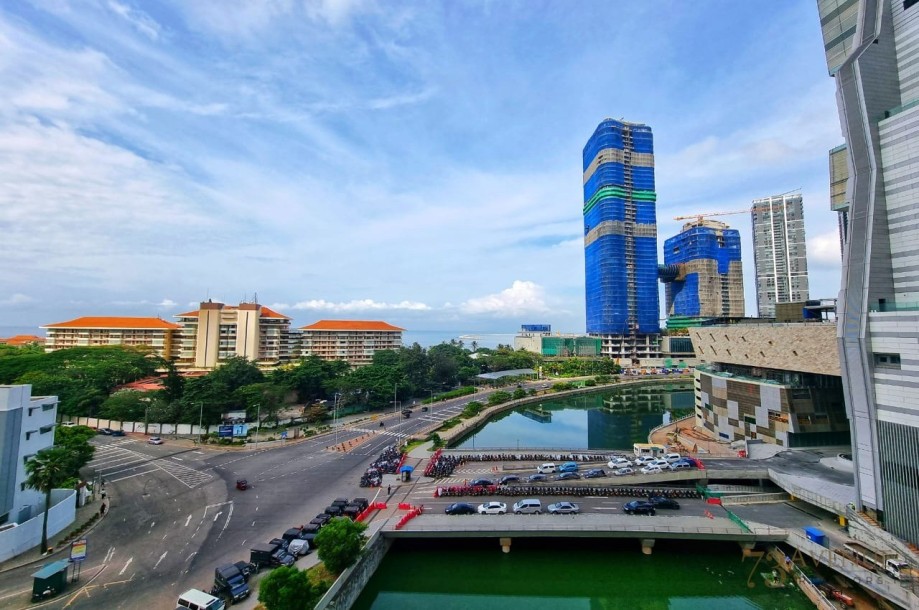 Cinnamon Life, Suites Tower | SEA VIEW 2 Bedroom APARTMENT for RENT in Colombo 2 ✨️🇱🇰🏙-11