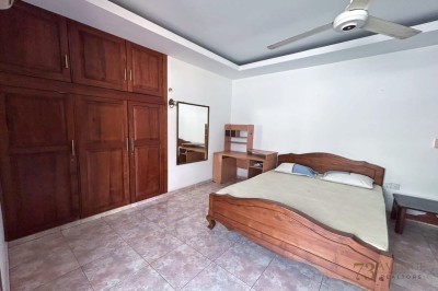 Large 17 Perch HOUSE for SALE Park Road, Colombo 5-4