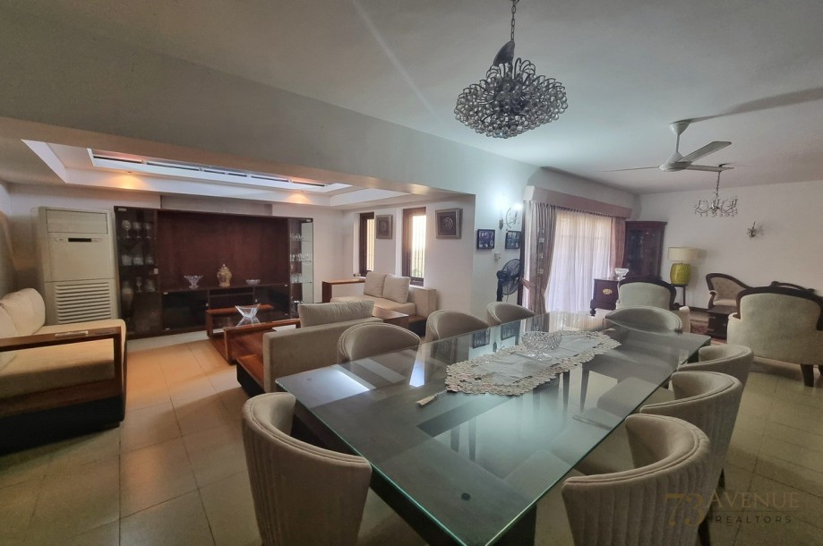 Large 17 Perch HOUSE for SALE Park Road, Colombo 5-2