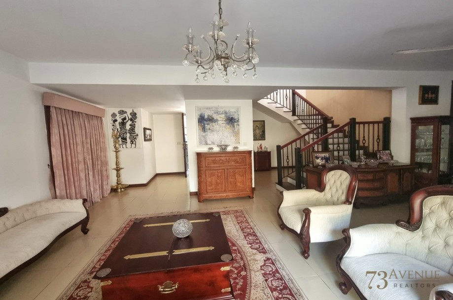Large 17 Perch HOUSE for SALE Park Road, Colombo 5-1