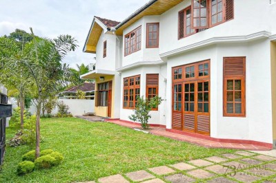 House For Sale Battaramulla