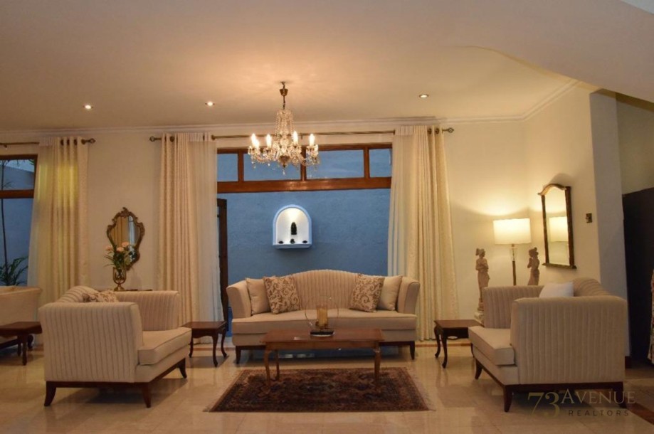 Luxury House For Rent in Colombo 7-0