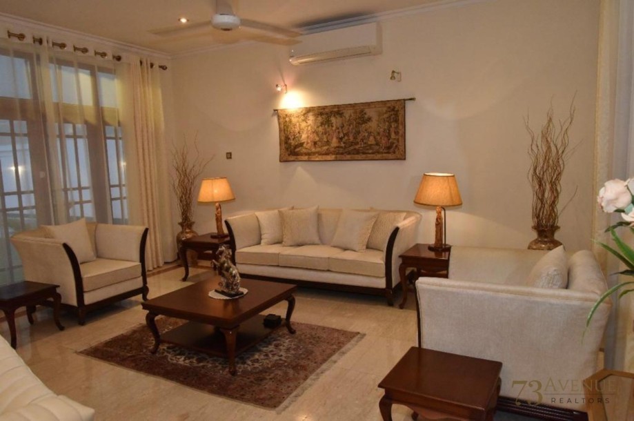 Luxury House For Rent in Colombo 7-1