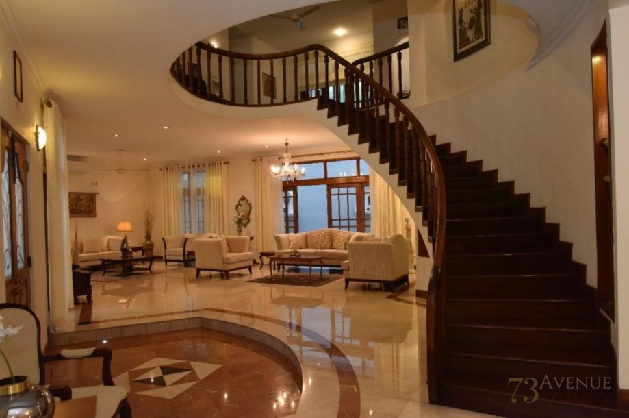 Luxury House For Rent in Colombo 7-5