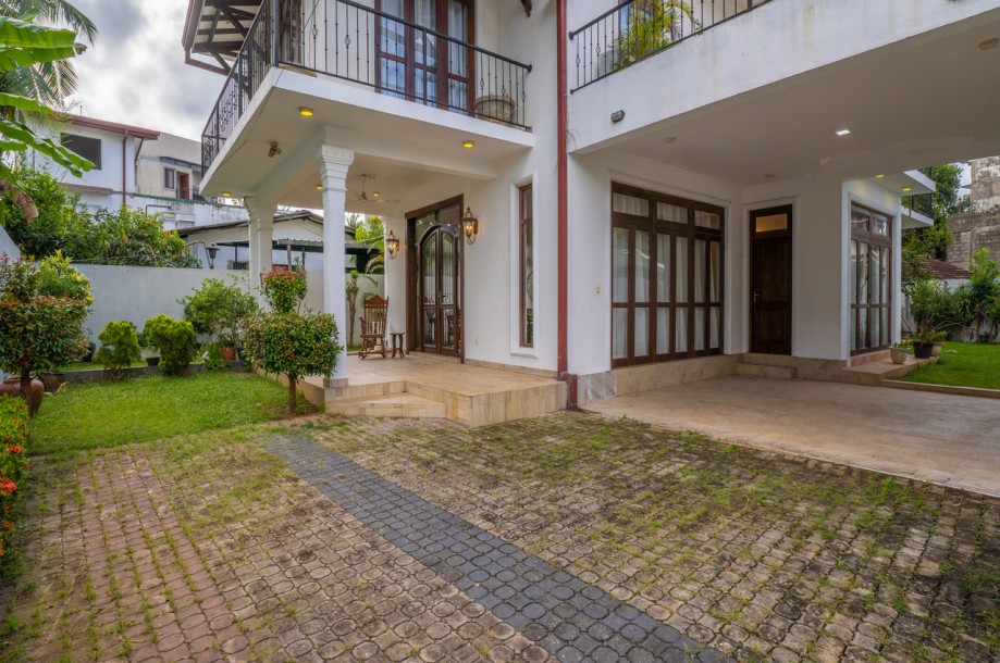 House for Sale in Battaramulla-17