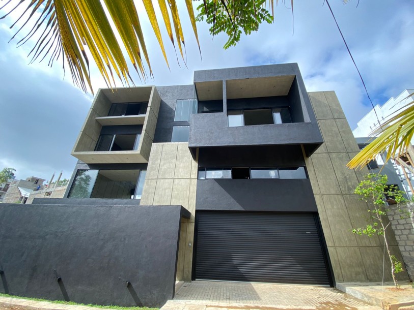 Modern House For Sale in Malabe-1