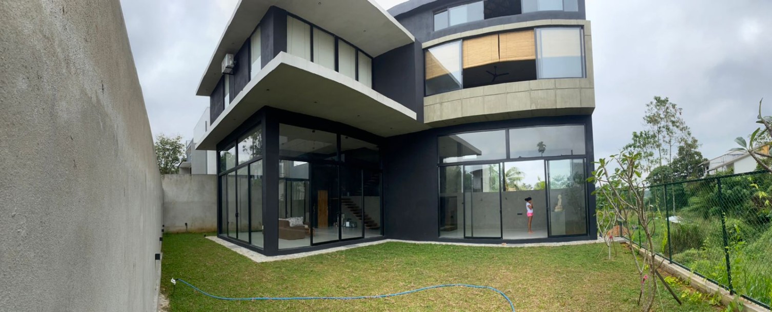 Modern House For Sale in Malabe-2