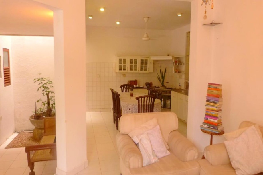 Classic House for sale in Battaramulla-4