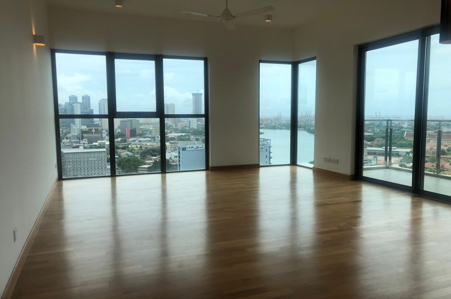 447 Luna tower apartment for sale in Colombo 2-1