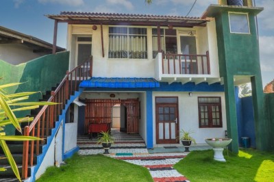 Beach front House for sale in Boossa - Galle-2