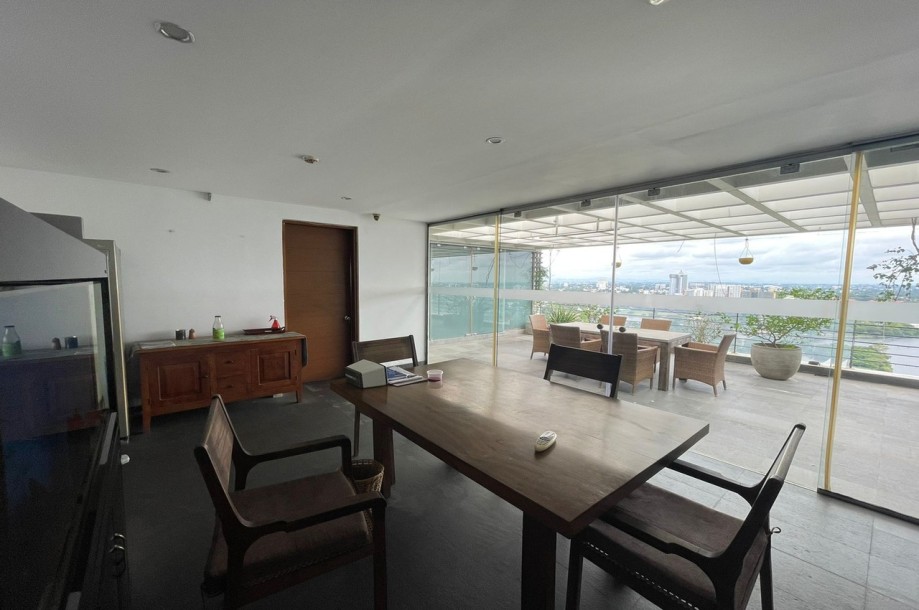 Fairway Waterfront Triplex Penthouse | Apartment for Sale in Rajagiriya.-5