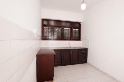 Colonial House for Sale in Colombo 6-5