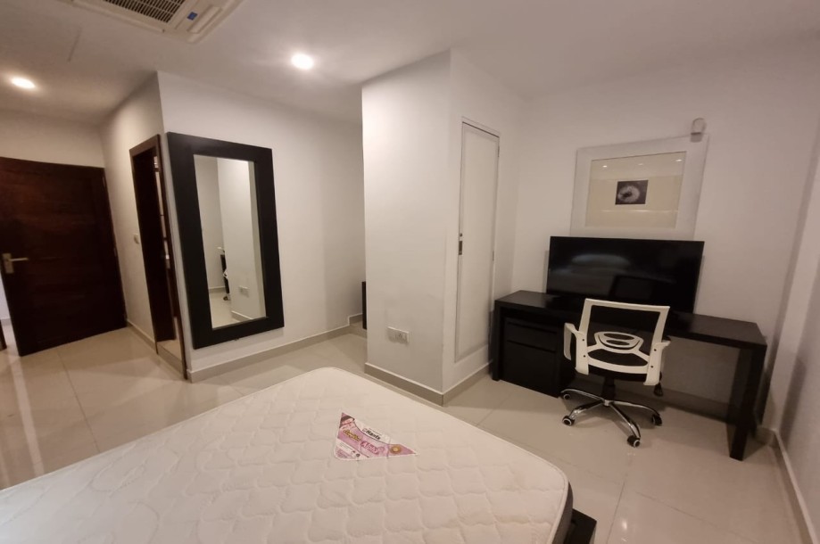LUXURY 3 Bedroom APARTMENT for SALE in Platinum One Suites Galle Road, Colombo 3-7