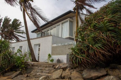 A Stunning Villa in Paradise Island for Sale