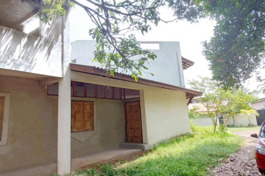 Half Built House for Sale in Boralesgamuwa .-6