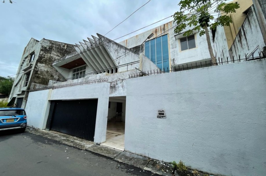 House For Sale in Colombo 5!-14