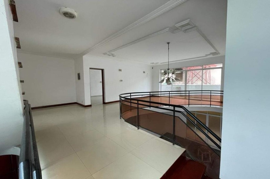 House for Sale in Colombo 05-2