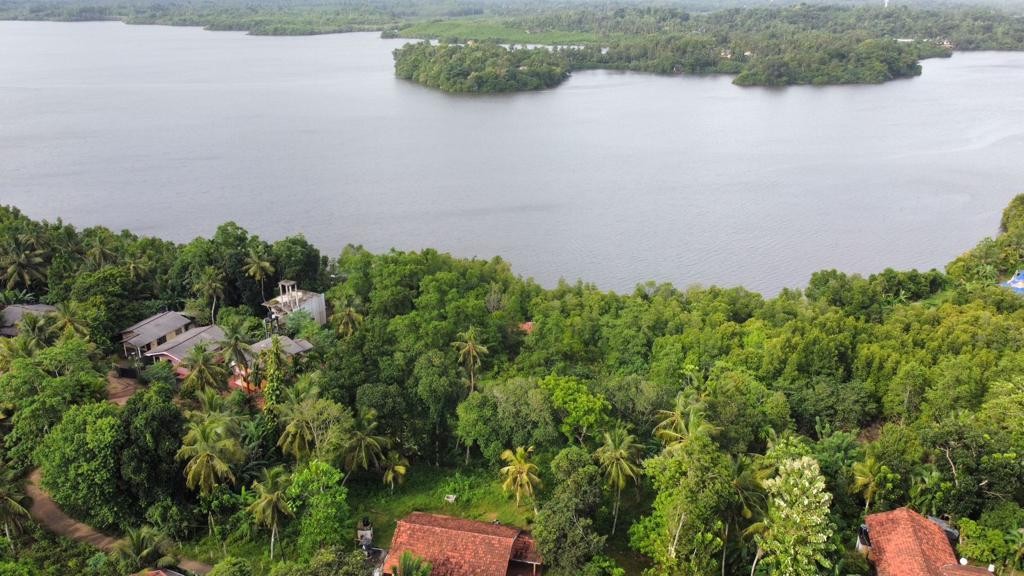 Land for Sale - Hikkaduwa | LKR 94,000,000-1