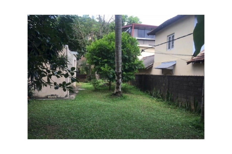 Commercial Land for Sale in Kandy-4