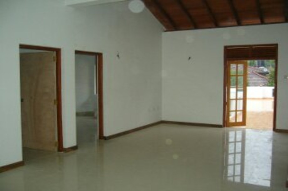 House for Sale in Nugegoda-2