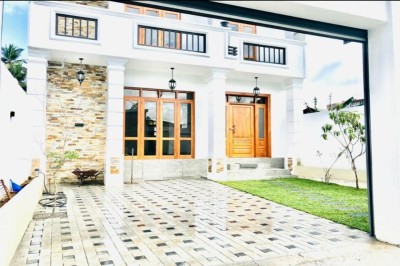 A New house for sale in Kolonnawa