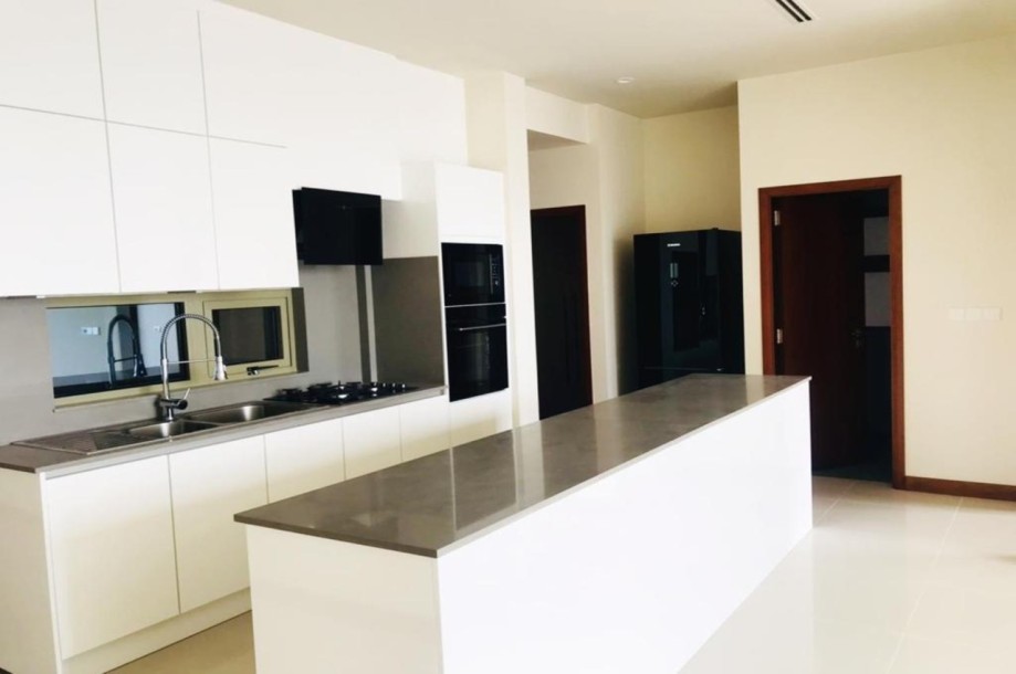 Brand New Apartment for Sale at The Grand-6