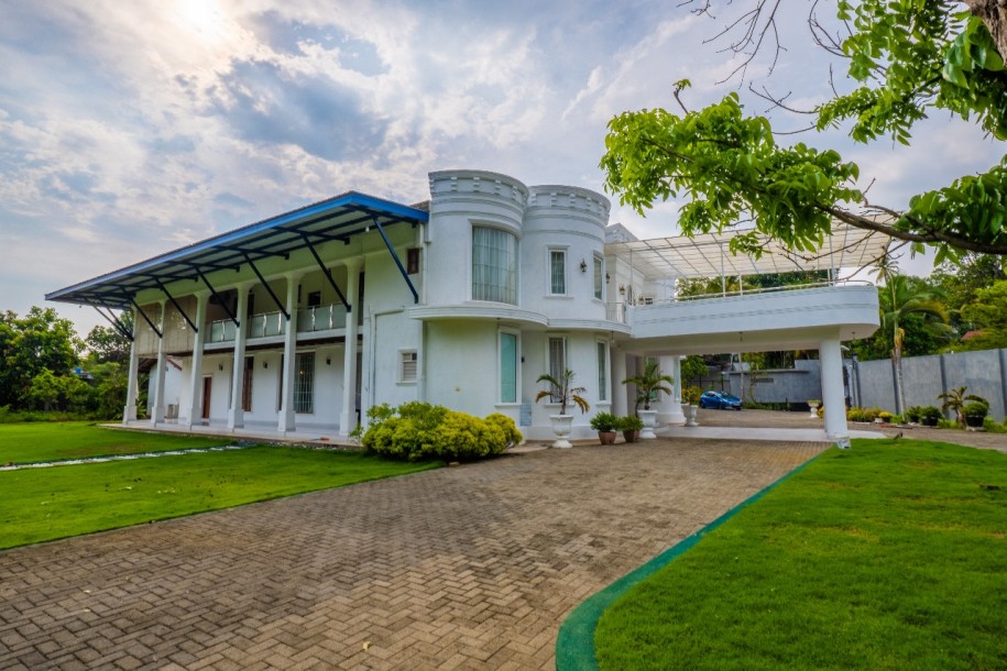 Mansion for Sale in Piliyandala-1