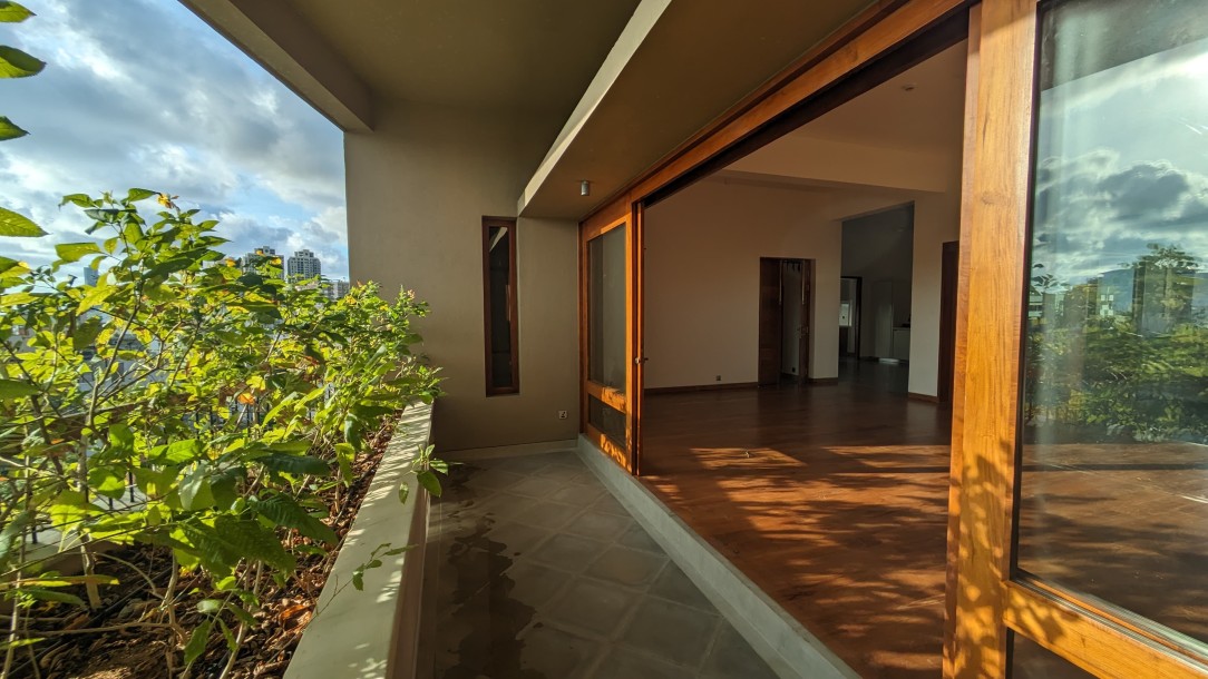 3BR Penthouse for Rent in Colombo 6-10