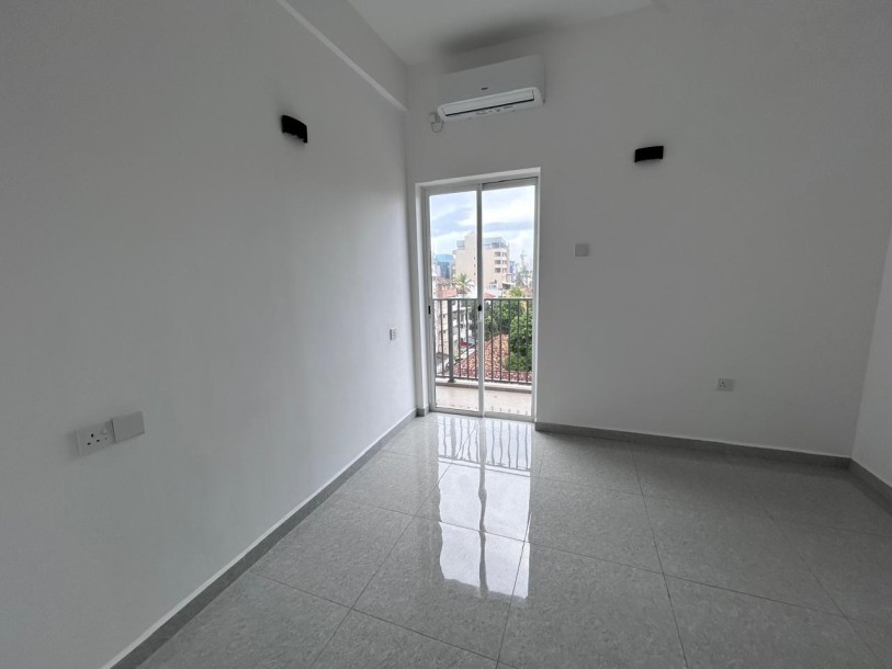 Brand New Apartment for Sale in Colombo 04-3