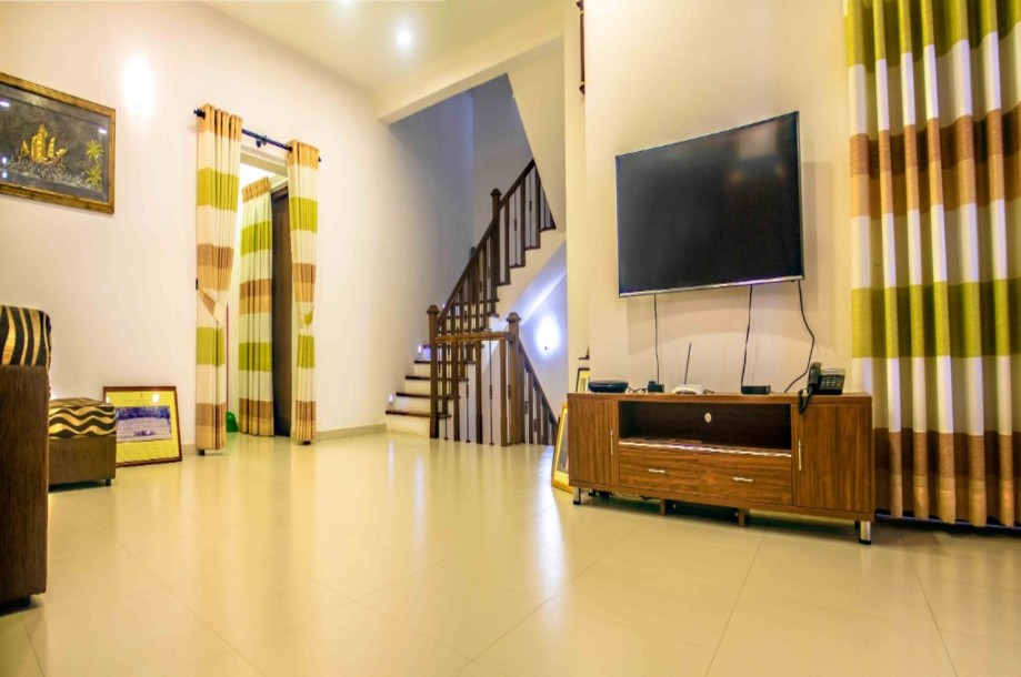 4 Storey Luxury House for Sale in Thalawathugoda-3