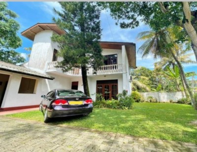 House for Sale in Pelawatta
