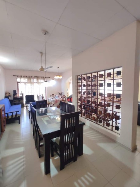 Well Preserved House for sale in Ratmalana-4