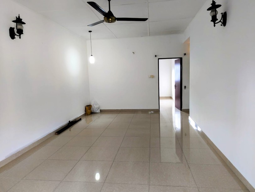 Private unit for sale in Borella-1