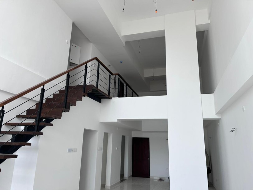 Brand New Luxury Duplex Apartment for Sale in Colombo 03-5