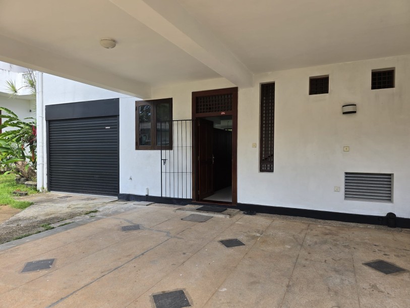 House for Sale in Rajagiriya-3