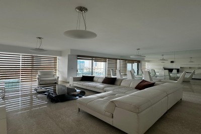 Emperor  Apartment for Sale in Colombo 3