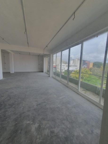 Newly Built Commercial Building for Rent | Colombo 4-2