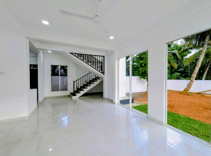 4BR House for Sale in Kurundugaha, Elpitiya, Galle | LKR 54 Mn(HS4699)-7