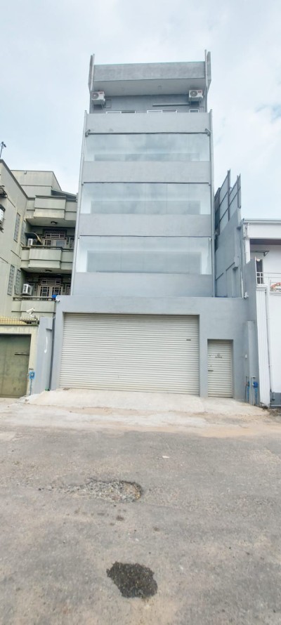 Commercial Property for rent in Colombo 5