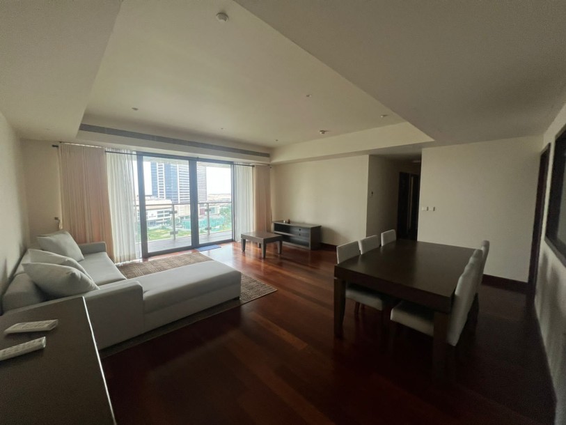 Exquisite Furnished 3-Bedroom Apartment for Sale at Residence, Cinnamon Life, Sri Lanka-6