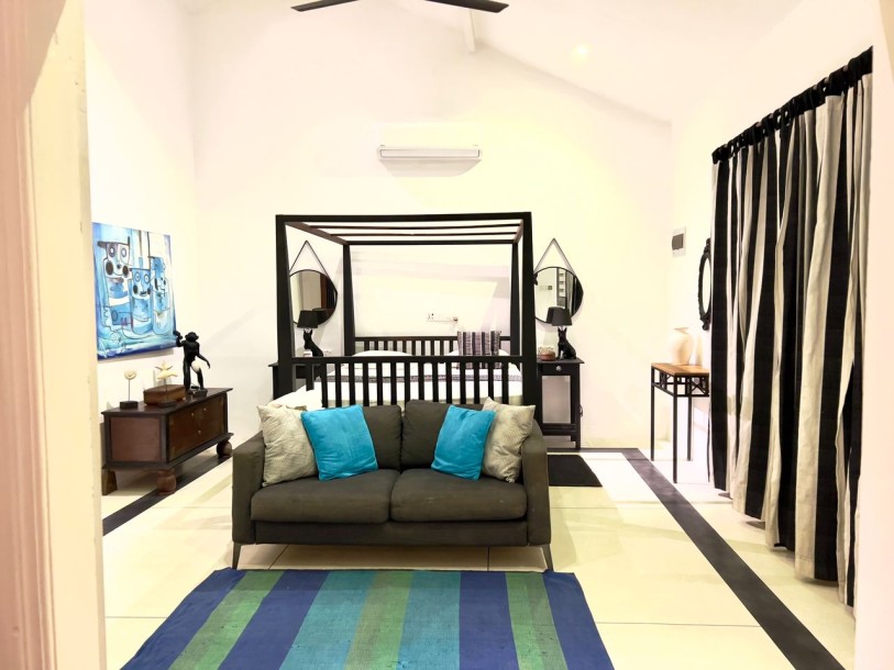 Colonial-style Villa for Urgent Sale in Pilana, Galle-8