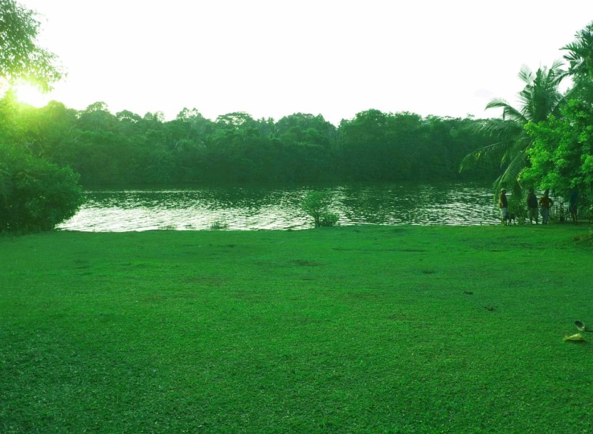 Land for Sale facing Bolgoda Lake-1