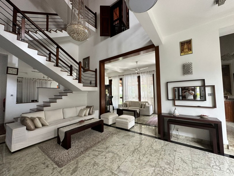 Massive House for sale in Dehiwala-4