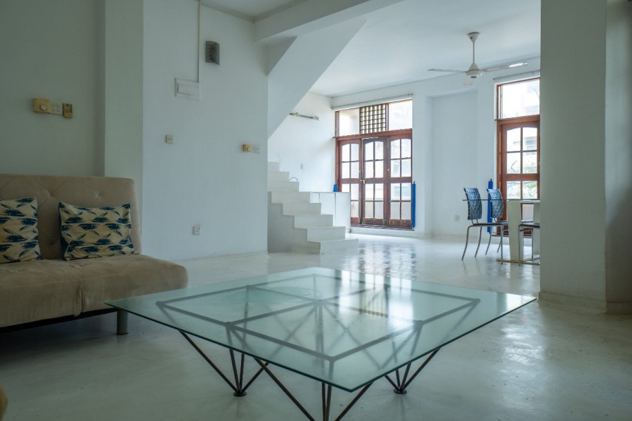 Prime 15-Perch Property for Sale in Colombo 03-8