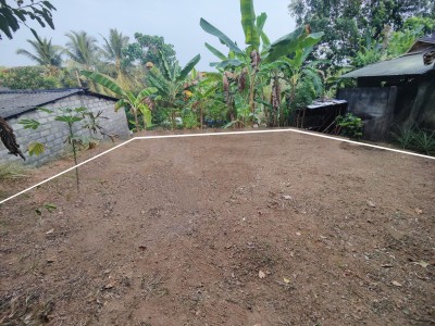 Land of Sale in Kahathuduwa