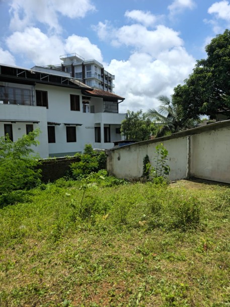 10.5 perch Land for Sale in Colombo 5 | Highly Residential Area-1